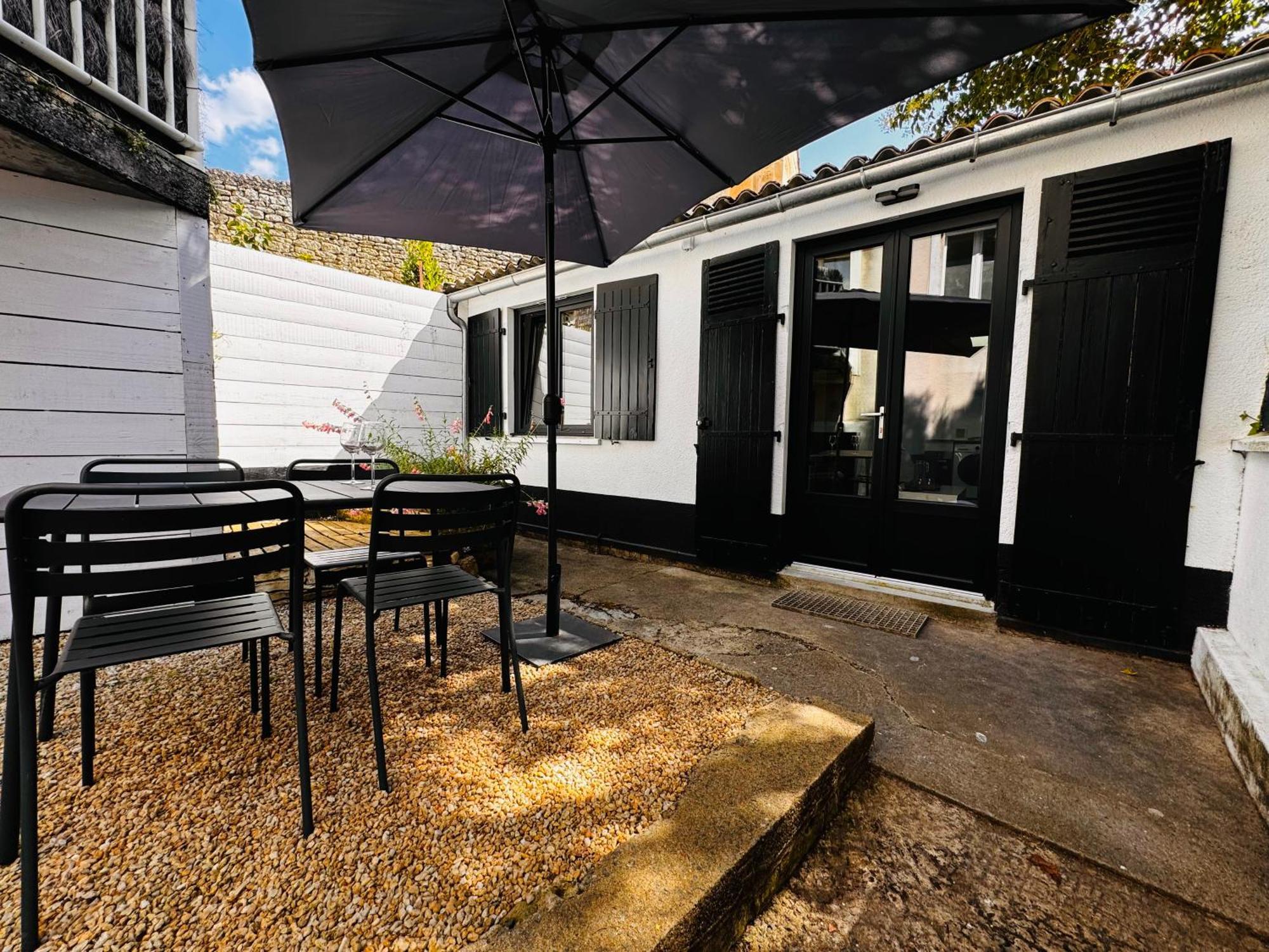 Le Petit Re, Hypercentre, Garage Prive, Terrasse Leilighet Niort Eksteriør bilde