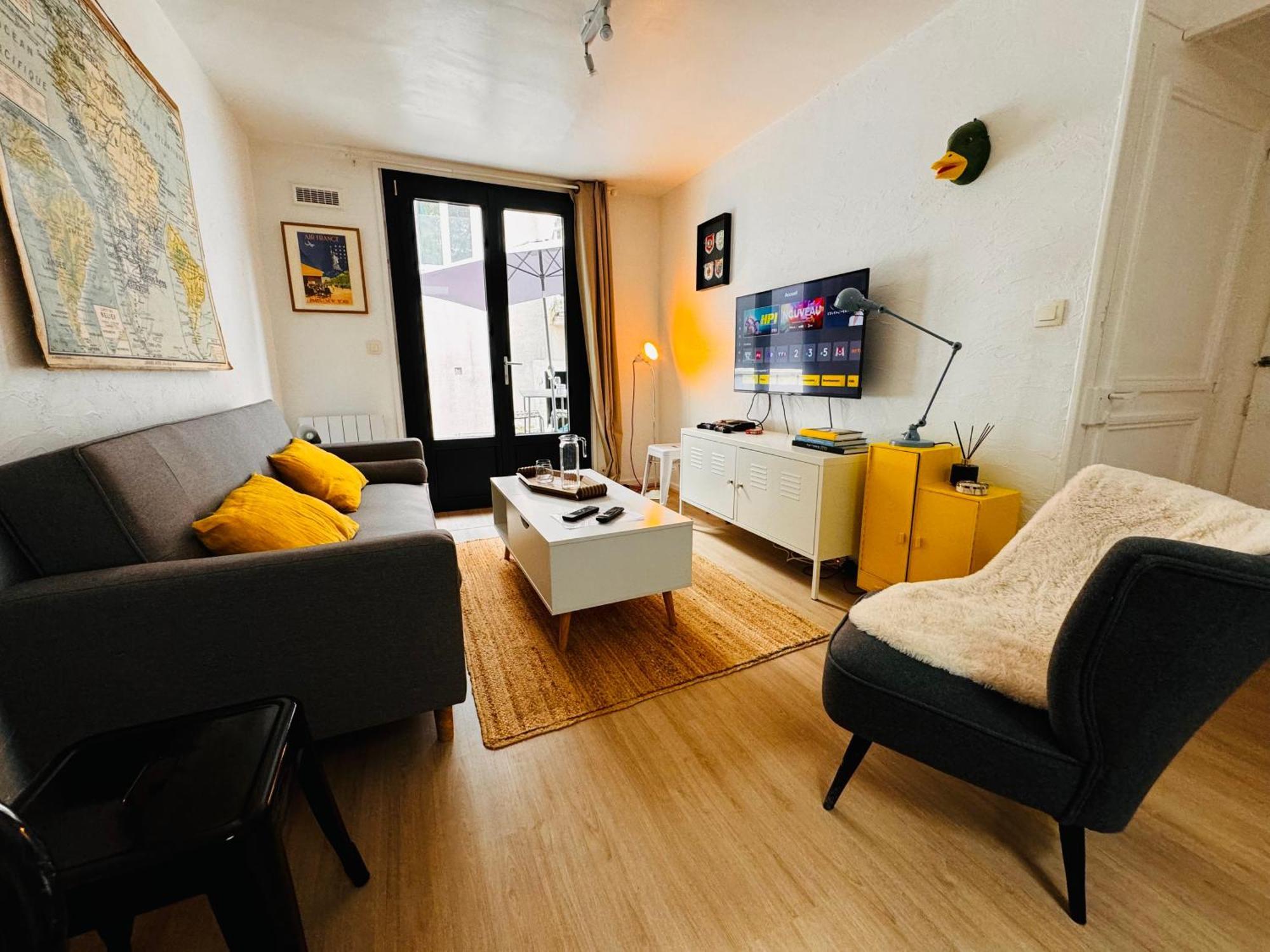 Le Petit Re, Hypercentre, Garage Prive, Terrasse Leilighet Niort Eksteriør bilde